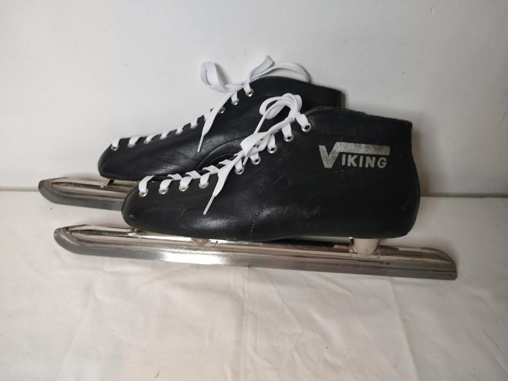 S645 Viking Lage Noren maat 44 geslepen, Sport en Fitness, Schaatsen, Viking, Gebruikt, Viking, Almere