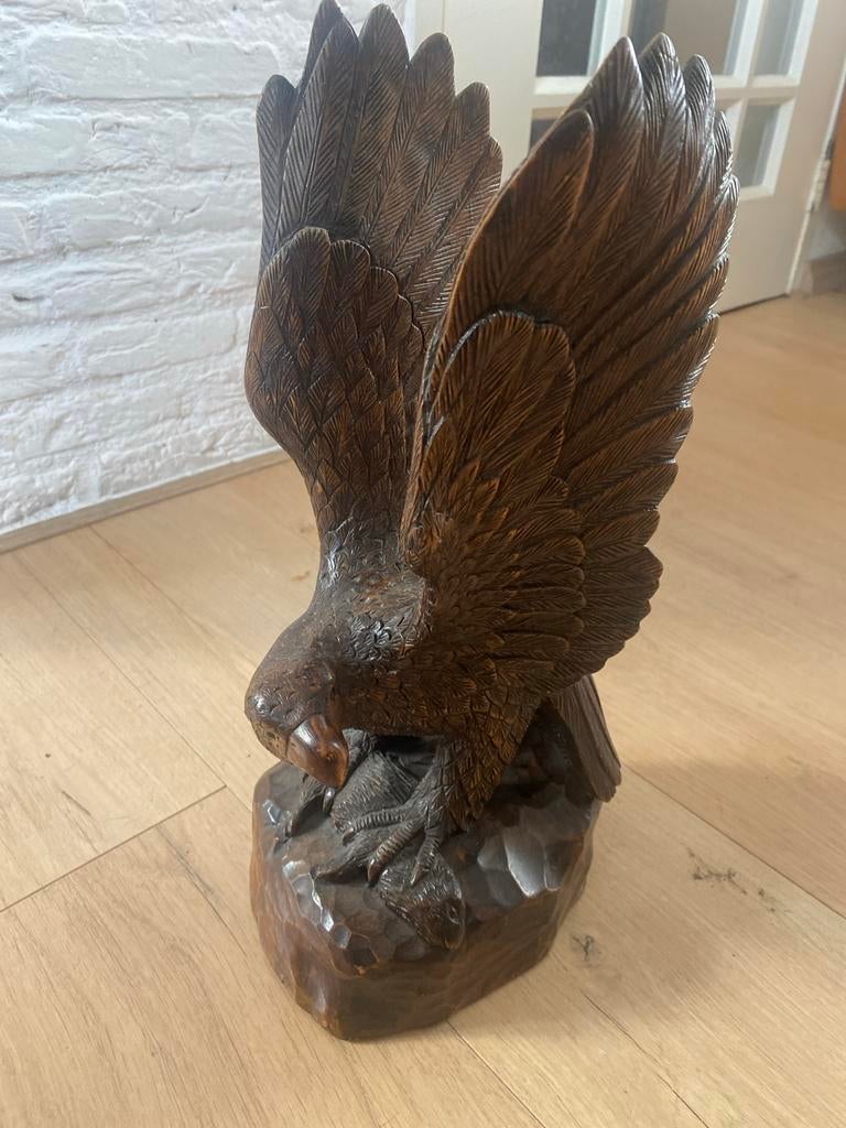 Houten beeld van een adelaar, Ophalen of Verzenden, Handgemaakt, 20 - 50 cm, Beeld