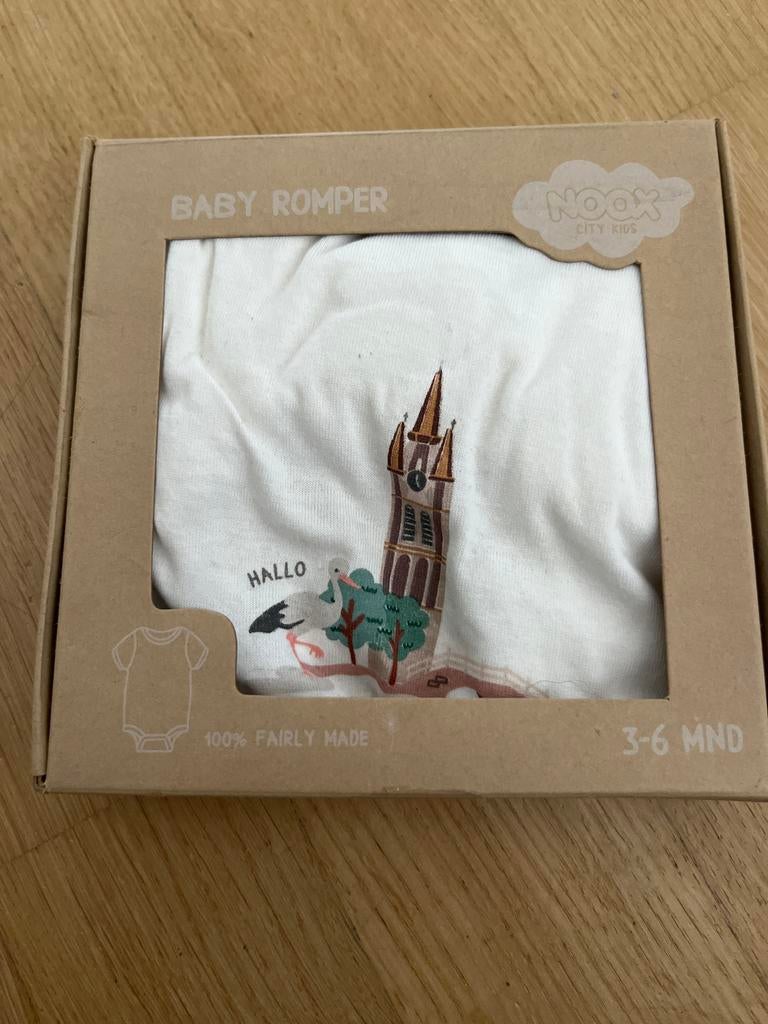 Baby romper met Delftse print - Noox City Kids, Kinderen en Baby's, Babykleding | Overige, Ophalen of Verzenden, Nieuw, Jongetje of Meisje