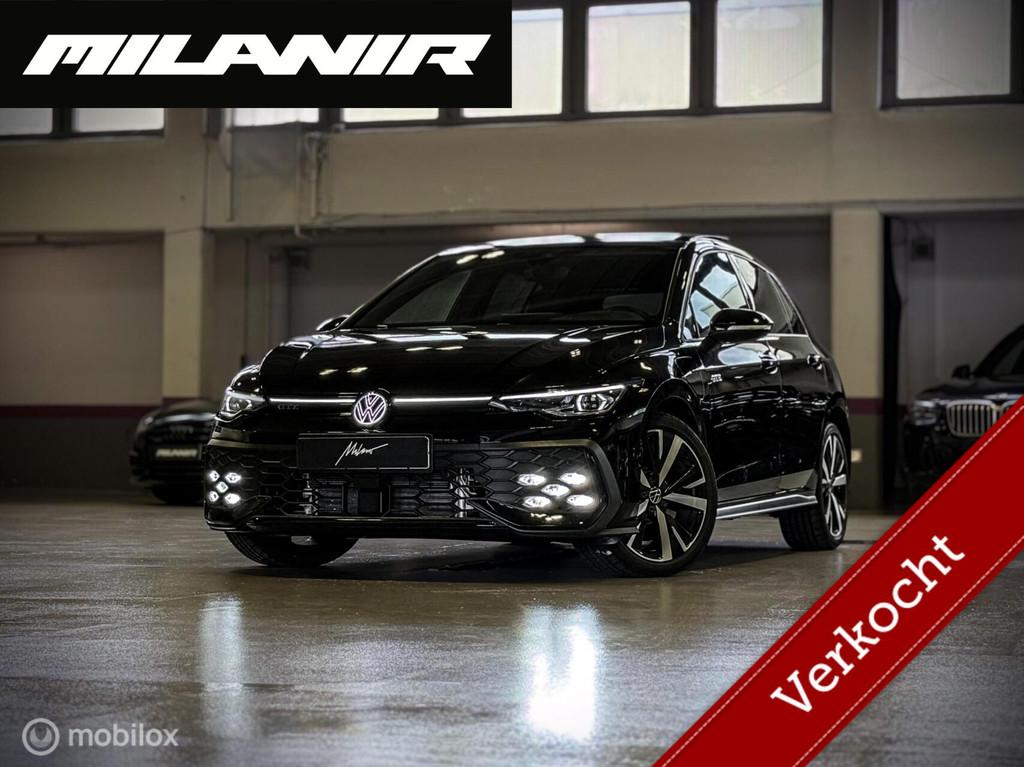Volkswagen Golf 8.5 1.5 eHybrid GTE 272pk |Pano|HUD|ACC|IQ, Auto's, Zwart, 4 cilinders, Zwart, Skiluik