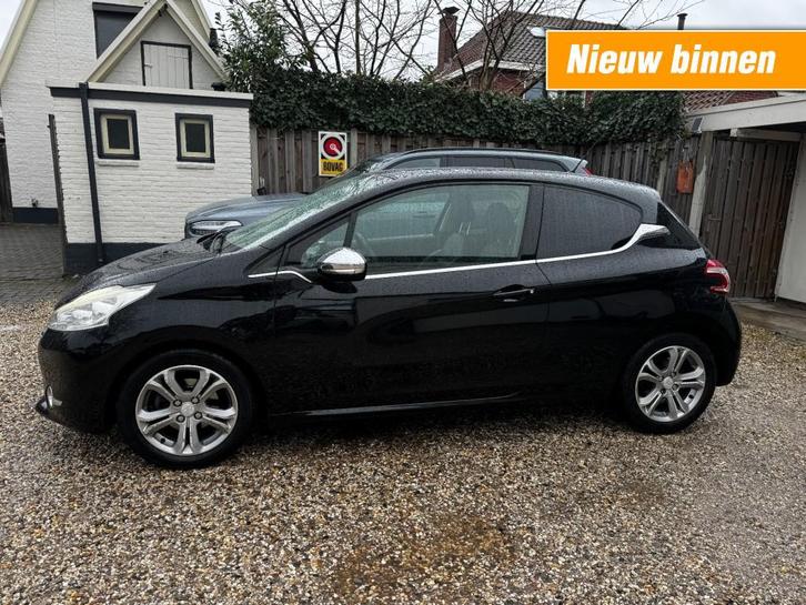 Peugeot 208 1.6 VTI ALLURE, Auto's, Peugeot, Bedrijf, ABS, Airbags, Apple Carplay, Bluetooth, Boordcomputer, Centrale vergrendeling