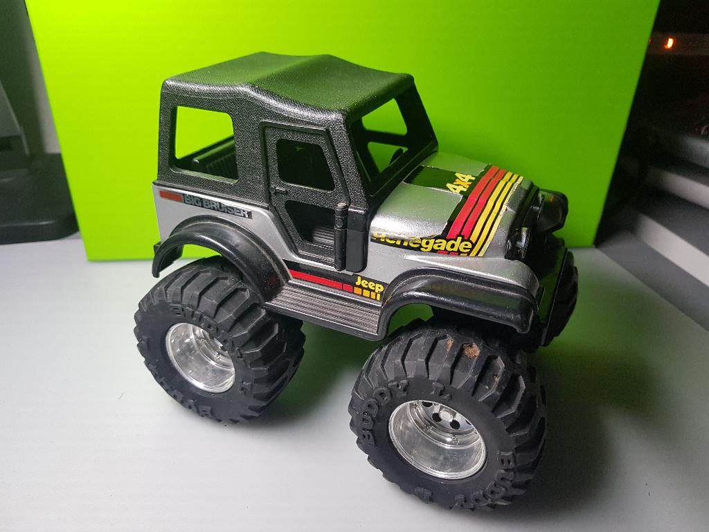 Buddy L - Jeep Renegade 4x4 [grijs] 1/20, Hobby en Vrije tijd, Ophalen of Verzenden, Gebruikt, Auto