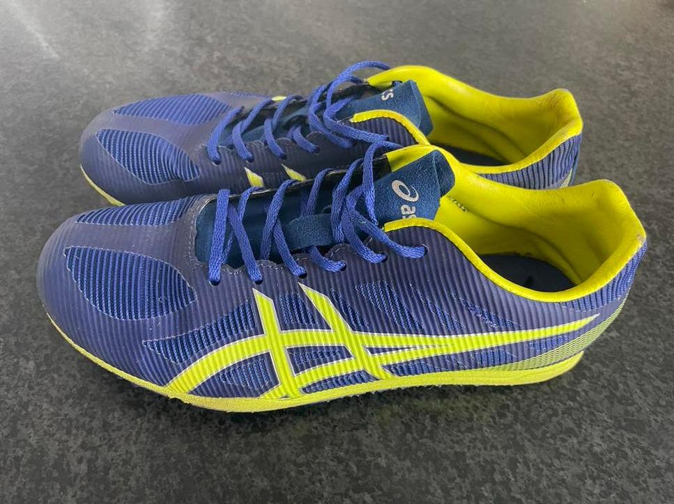 Asics spikes maat 36-37, Sport en Fitness, Loopsport en Atletiek, Gebruikt, Ophalen of Verzenden, Spikes, Hardlopen