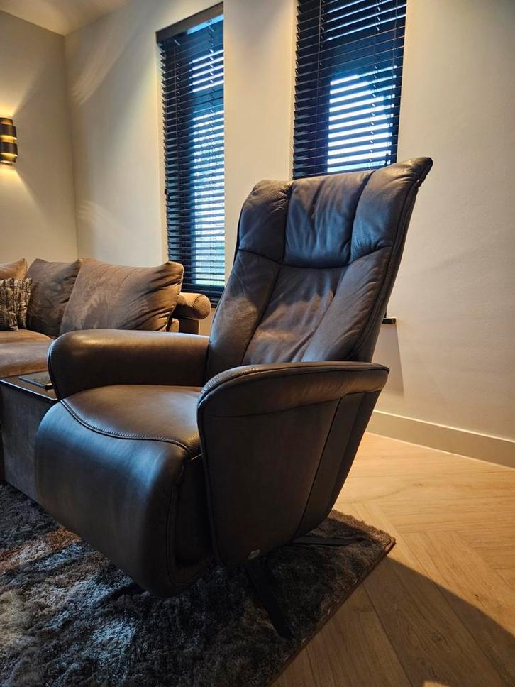 Himolla 7927 EASYSWING Relaxstoel - Zo goed als nieuw XL, Huis en Inrichting, Stoelen, Zo goed als nieuw, Eén, Leer, Bruin, Ophalen