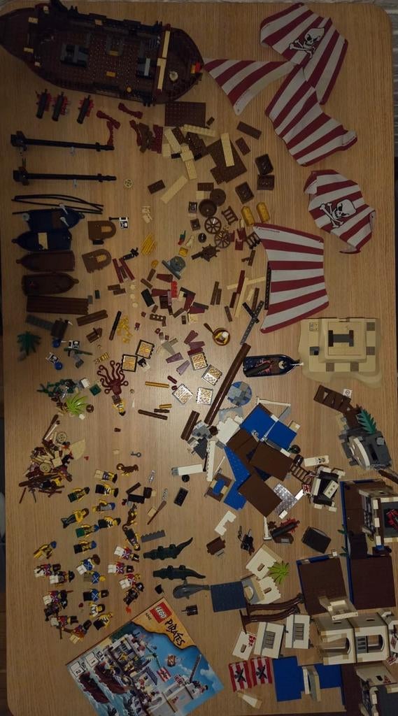 Lego piraten collectie 6240 6241 6242 (2x) 6243 70411, Ophalen of Verzenden, Gebruikt