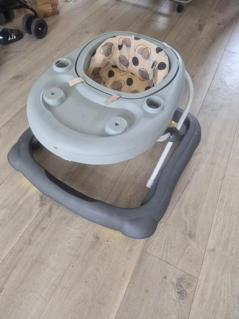 Loopstoel, Ophalen, Zo goed als nieuw