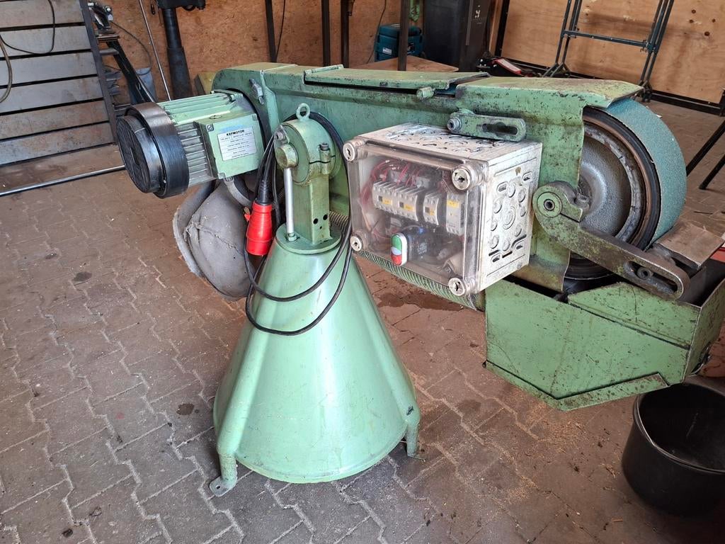 schuurband machine met afzuiging., Ophalen, Gebruikt, 1200 watt of meer, Bandschuurmachine