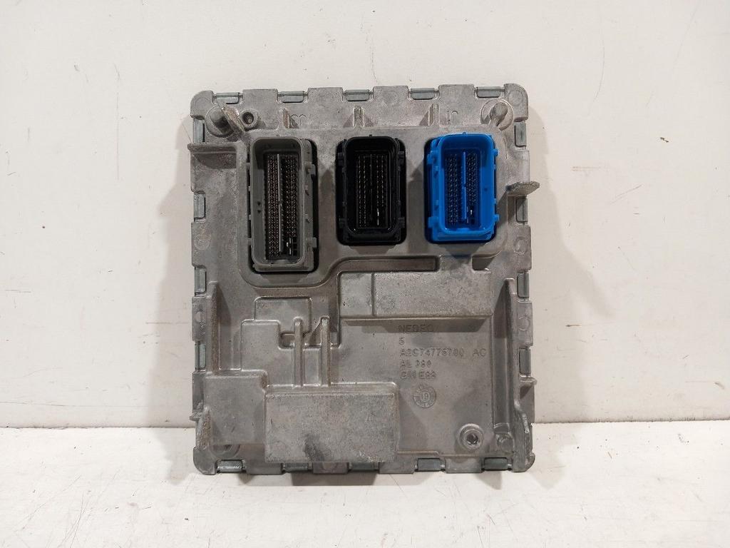 Computer motormanagement Opel Astra, Onderdelen@venauto.nl, Van der Ven Autorecycling B.V., Gebruikt, Ettenseweg 76, 4706 PB Roosendaal, The Netherlands