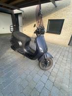 Matzwarte AGM snorscooter, als nieuw!, Ophalen, Zo goed als nieuw, Benzine, Overige merken
