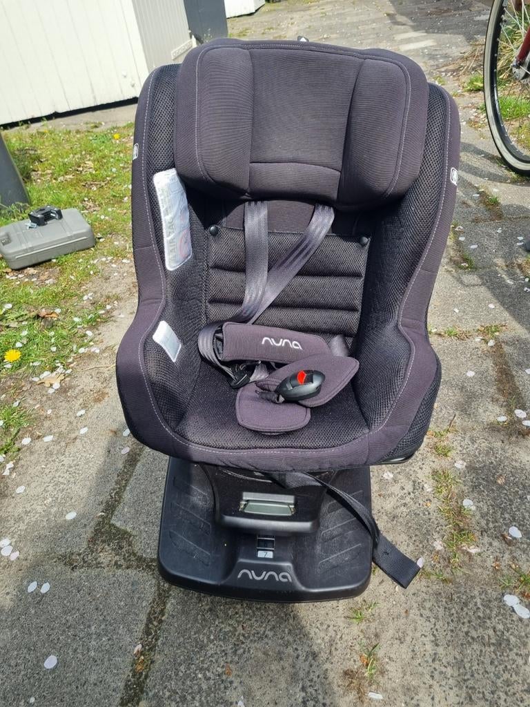 NUNA 360 Autostoel - Draaibaar & Isofix - Amstelveen, Kinderen en Baby's, Autostoeltjes, Gebruikt, 0 t/m 18 kg, Verstelbare rugleuning