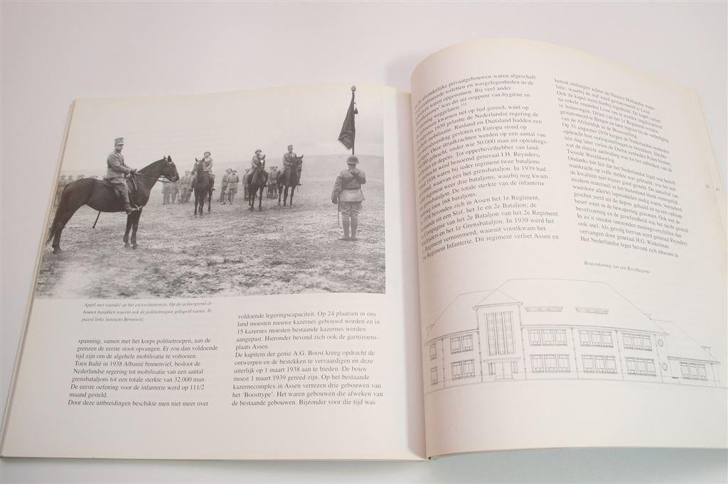 Het Garnizoen in Assen — 157 Jaar Militaire Geschiedenis, Ophalen of Verzenden, Gelezen