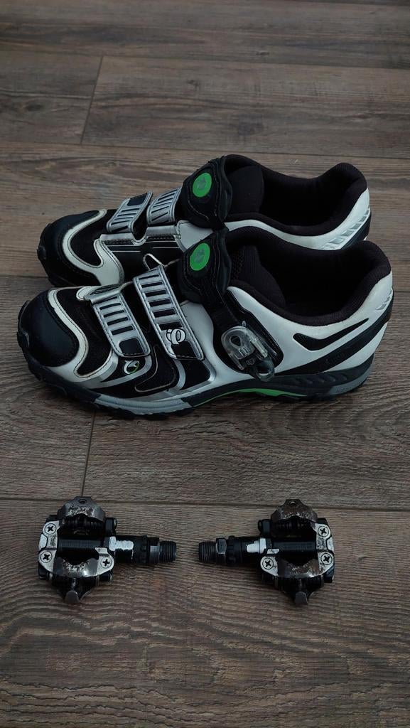 Pearl Izumi Gravel/mountainbike schoenen + plaatjes+ pedalen, Ophalen, Schoenen