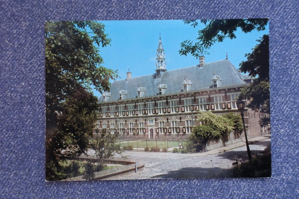 Buren. Museum Kon. Marechaussee, Verzamelen, Ansichtkaarten | Nederland, Ophalen of Verzenden, 1960 tot 1980, Ongelopen, Gelderland