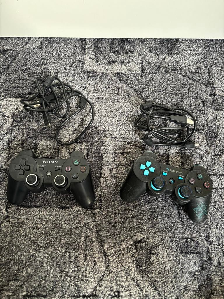 2 PlayStation 3 controllers met kabel, Gebruikt, PlayStation 3, Ophalen of Verzenden, Controller