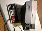 Nintendo nes mini, Spelcomputers en Games, Spelcomputers | Nintendo NES, Ophalen of Verzenden, Gebruikt, Met 1 controller, Met games