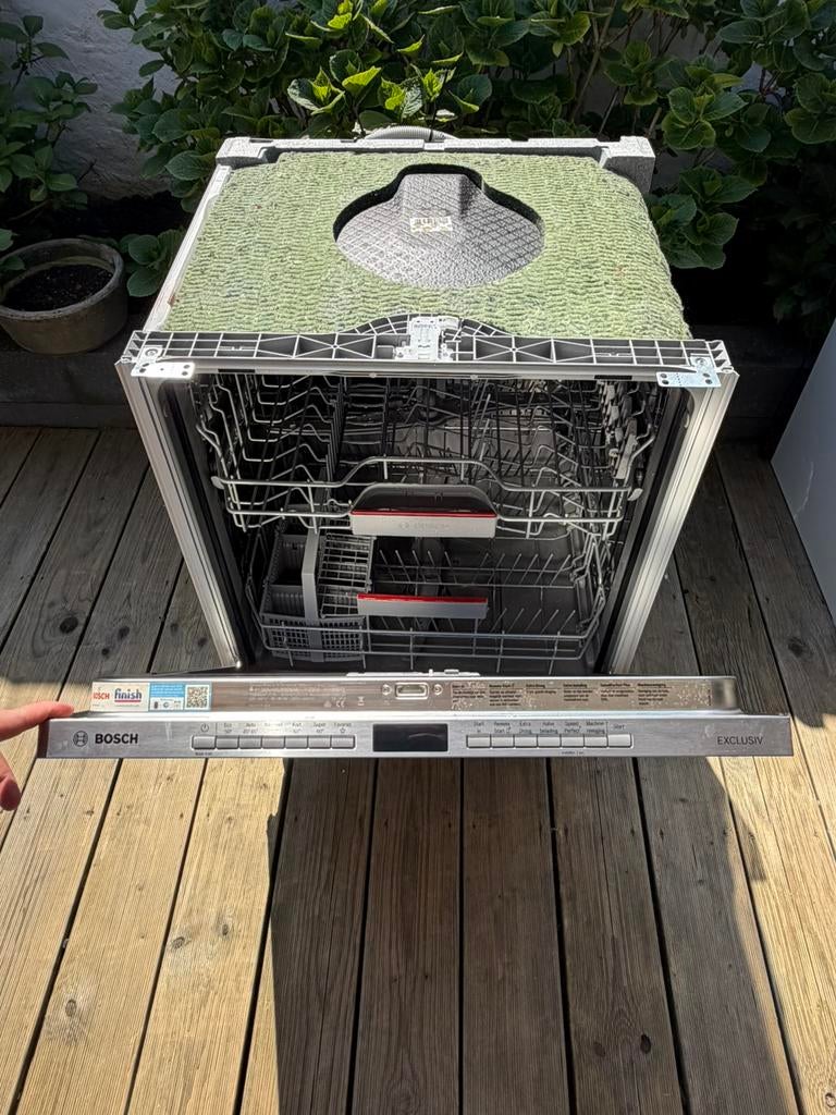Bosch vaatwasser volleidg inbouw 2 jaar oud | Wifi |, Witgoed en Apparatuur, Vaatwasmachines, Ophalen of Verzenden, Zo goed als nieuw