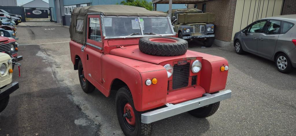 Land Rover 88 Series IIa benzine, 2286 cc, Gebruikt, 4 cilinders, 7 stoelen