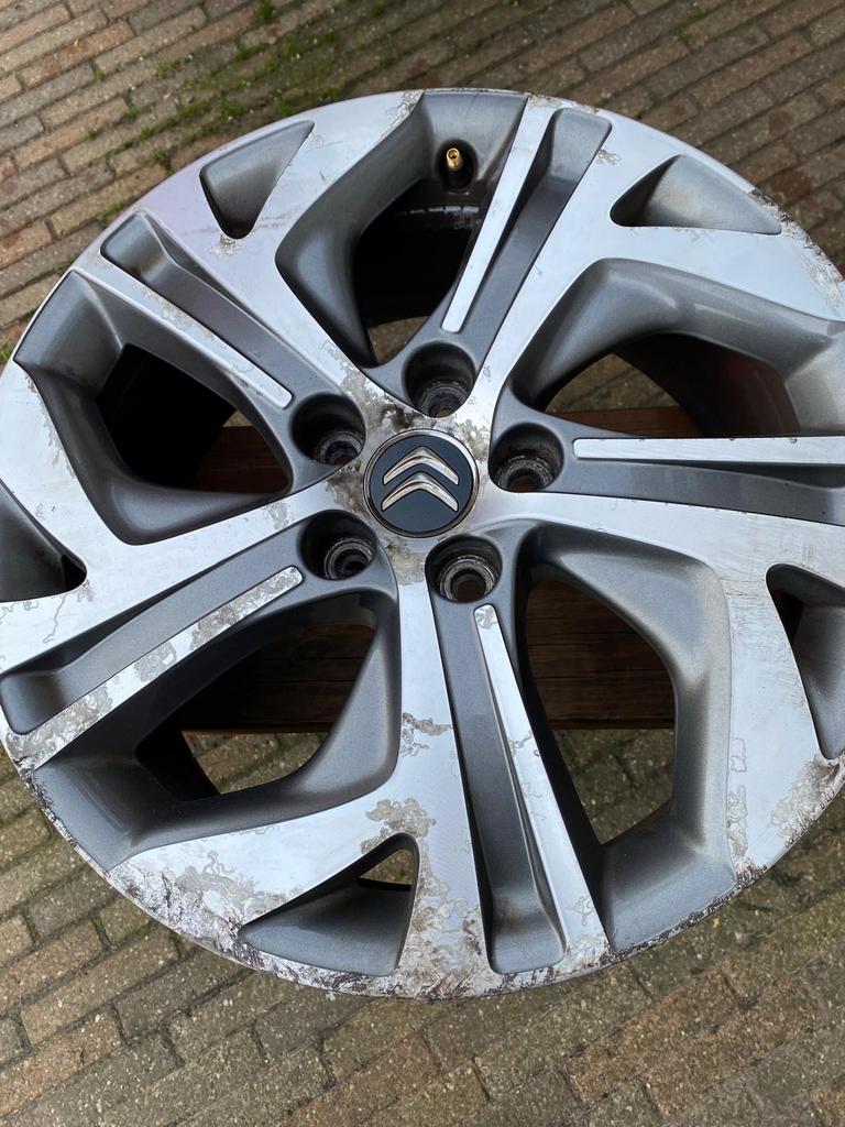 Aluminium velg 17 inch Citroën, Auto-onderdelen, Ophalen, Gebruikt, Velg(en), 17 inch