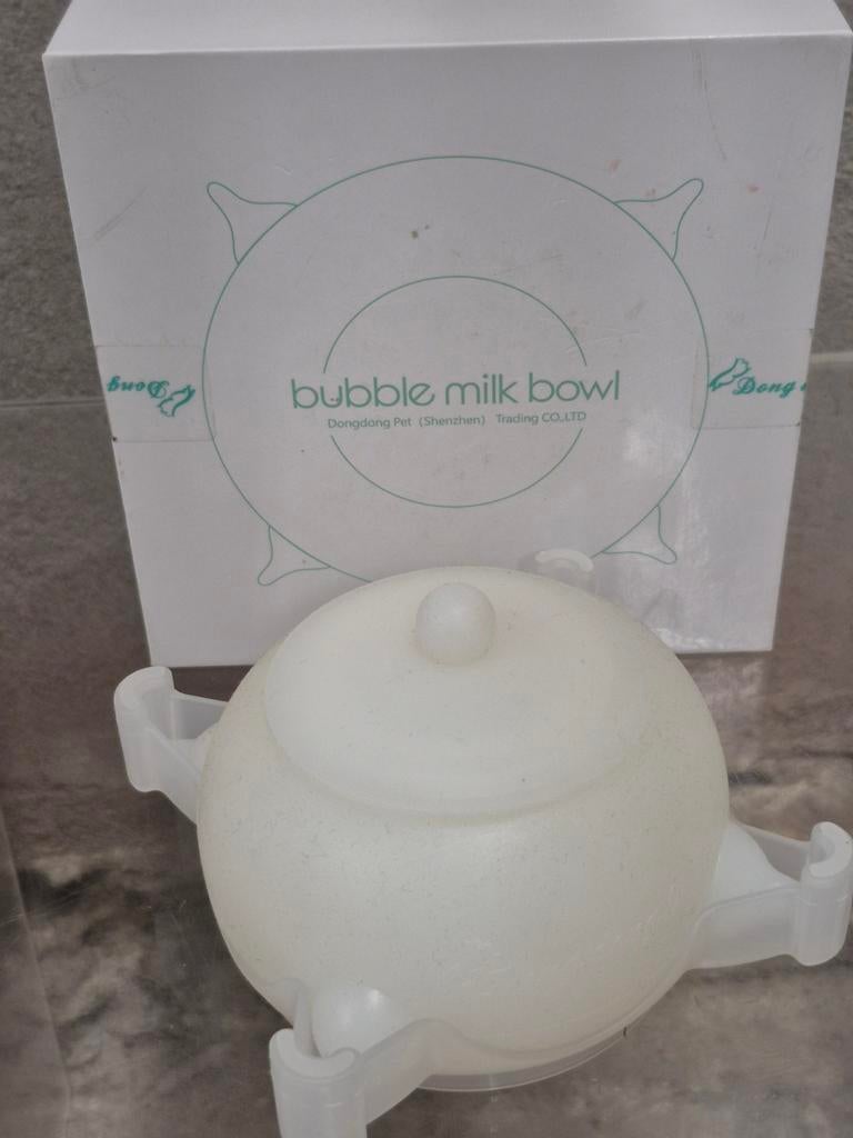 Bubble Milk Bowl - Siliconen Voederstation Puppy’s / Kittens, Dieren en Toebehoren, Hondenvoerbakken en Drinkbakken, Ophalen of Verzenden