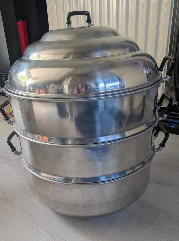 Grote aluminium stoompan van 40 cm doorsnede met 3 lagen, Ophalen, Gebruikt, Aluminium, Kookpan of Snelkookpan