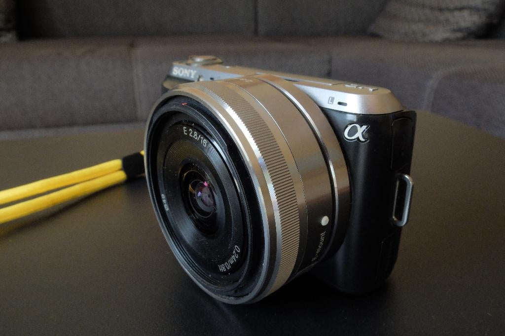 Sony Nex C3 met 16mm en 18-55mm zoom in zeer goede staat, Ophalen, Compact, Zo goed als nieuw, 4 t/m 7 keer