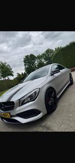 Mercedes-Benz CLA 180 2019, Auto's, Zwart, 715 kg, 122 pk, 1200 kg