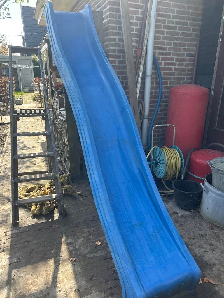 Blauwe glijbaan platform hoogte 150cm 3 mtr lang, Ophalen, Gebruikt