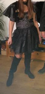Mooie zwarte heks jurk, jasje en hoed. Maat M., Maat 38/40 (M), Ophalen of Verzenden, Zo goed als nieuw, Halloween