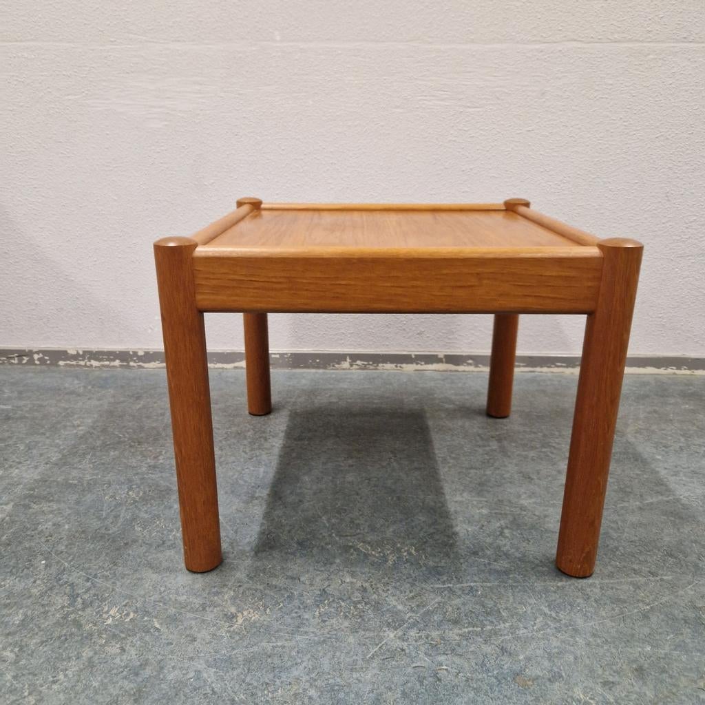 Vintage vierkante bijzettafel salontafel Domino deens, Ophalen of Verzenden, Huis en Inrichting