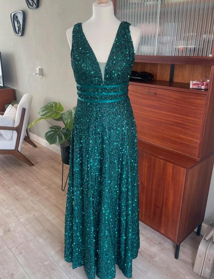 Gala jurk groen met pailletten, Kleding | Dames, Gelegenheidskleding, Zo goed als nieuw, Galajurk, Maat 42/44 (L), Groen, Ophalen of Verzenden