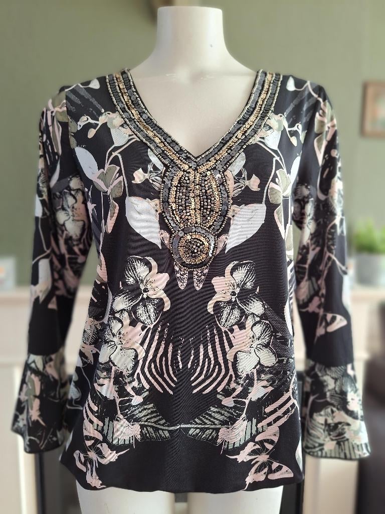 K-Design K Design vlinder khaki zwart top M 38, Kleding | Dames, Tops, Maat 38/40 (M), K-design, Verzenden, Zwart