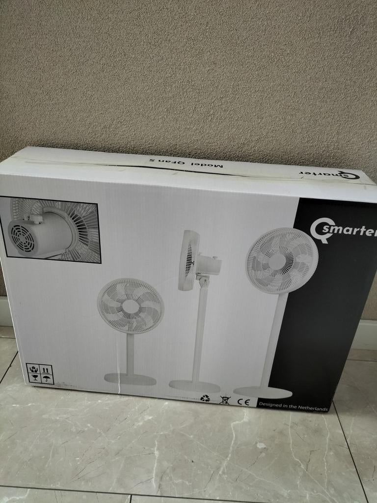 Smarter QFan S Statiefventilator - Nieuw in doos, Witgoed en Apparatuur, Ventilatoren, Ophalen of Verzenden, Nieuw, Statiefventilator