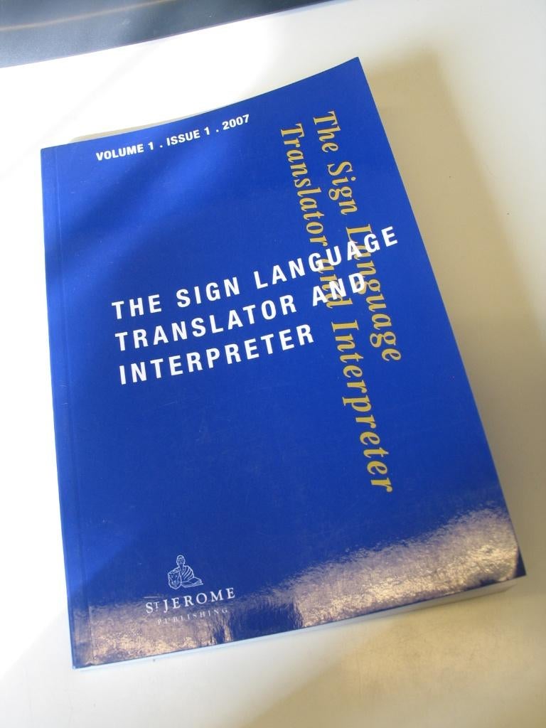The sign language translator and interpeter, Verzenden, Alpha, HBO