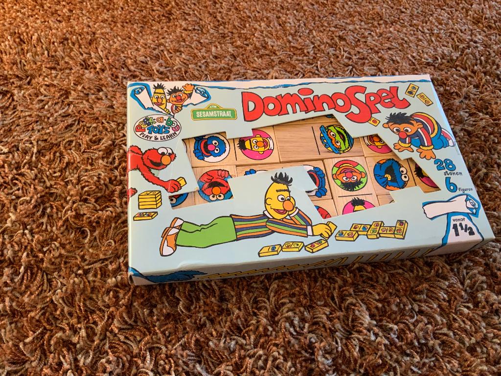Domino nieuw Bert en Ernie, Ophalen of Verzenden, Nieuw, Overige typen