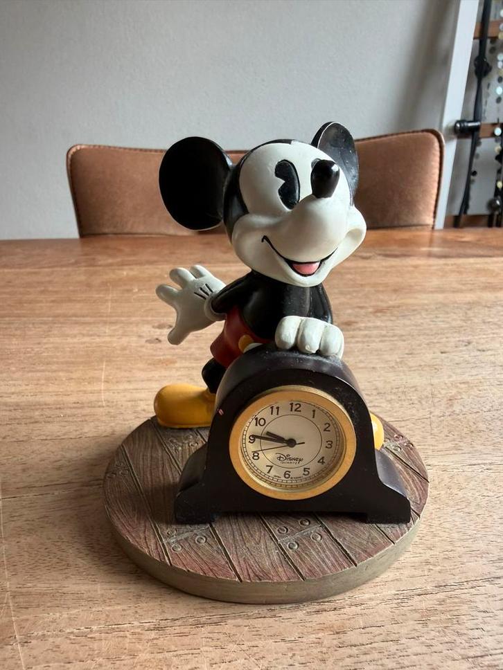 Vintage 90s Disney Mickey Mouse Tafelklok, Huis en Inrichting, Woonaccessoires | Klokken, Gebruikt, Wekker of Tafelklok, Analoog