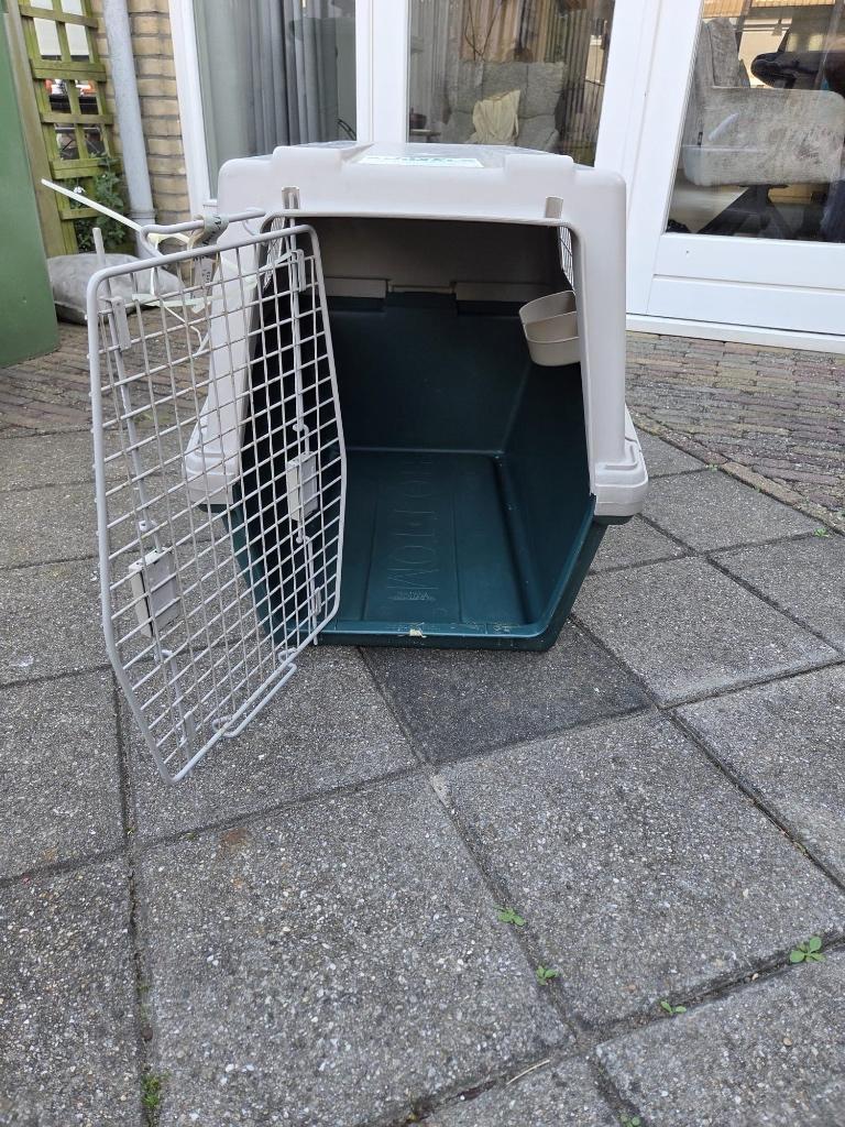 Transport bench middelgrote hond, Dieren en Toebehoren, Hondenbenches, Ophalen, Zo goed als nieuw