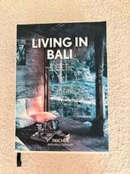 Living in Bali boek, Ophalen of Verzenden, Gelezen, Interieur en Design