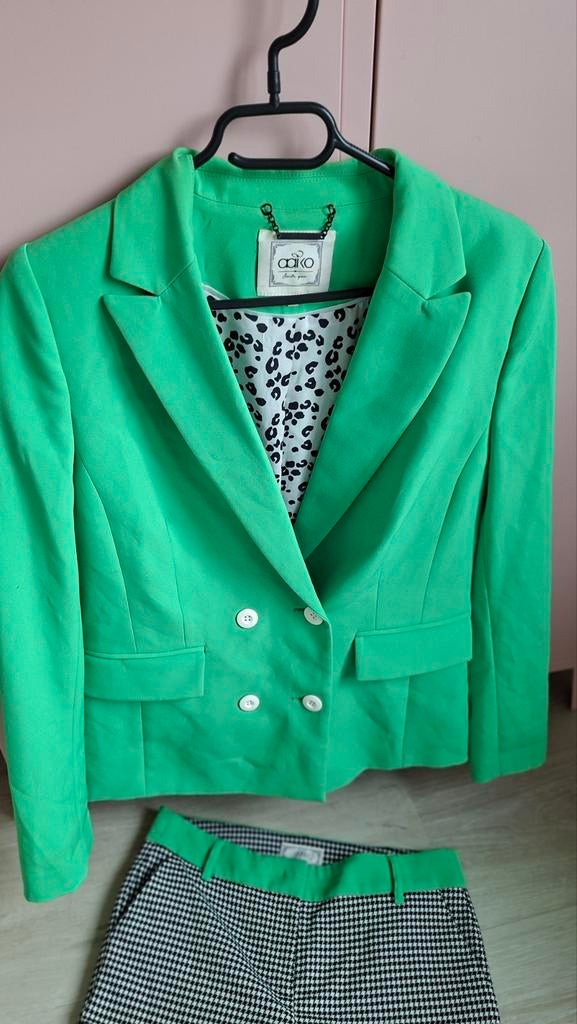 Groen jasje en broek van Aaiko, Ophalen of Verzenden