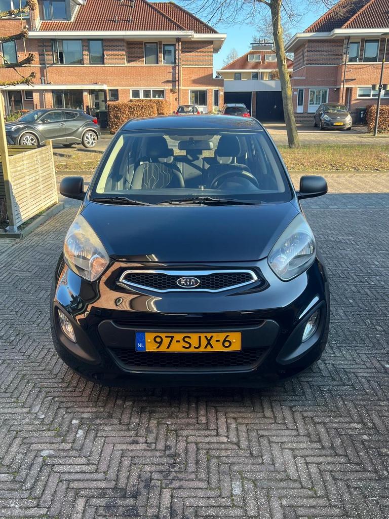 Kia Picanto 1.2 Cvvt 5-DRS 2011 AIRCO en APK 3/2027, Auto's, Voorwielaandrijving, Stof, Zwart, 4 cilinders