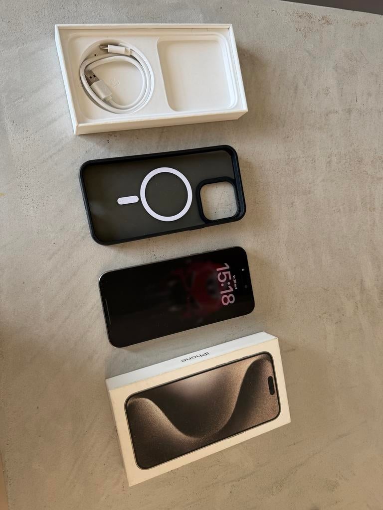 iPhone 15 Pro Max, Gebruikt, Zwart, IPhone 15 Pro Max, Zonder simlock