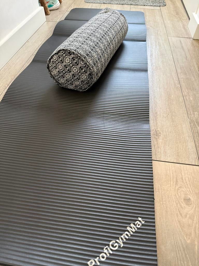 Yogamat ProfiGymMat met yogarol - Dik en Comfortabel, Ophalen, Gebruikt, Yogamat