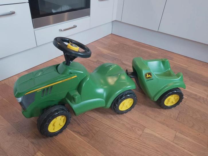 Rolly Toys looptractor met aanhanger., Kinderen en Baby's, Speelgoed | Buiten | Skelters, Zo goed als nieuw, Overige merken, Met kar of aanhanger