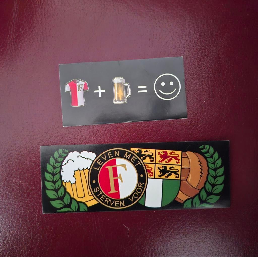 2 Stickers Feyenoord, Verzamelen, Stickers, Ophalen of Verzenden, Nieuw, Sport