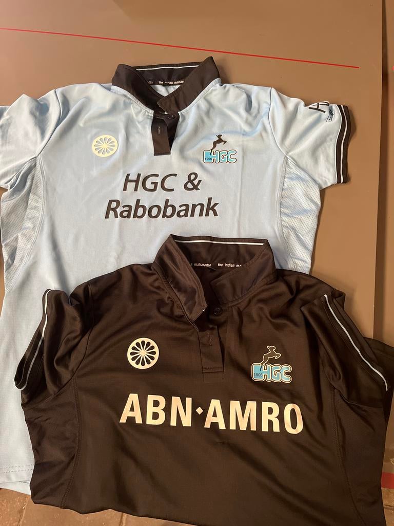 HGC Wedstrijdshirtjes - Zwart (L) & Blauw (XL), Ophalen, Zo goed als nieuw