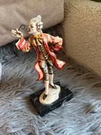 Victoriaans Beeldje  Carrara Marmer, gemaakt in Italië, Ophalen of Verzenden