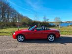 Mazda MX-5 1.6 I 2002 APK 7-2027 Unieke kans 24.700km!!, Auto's, Zwart, 4 cilinders, Cabriolet, 1010 kg