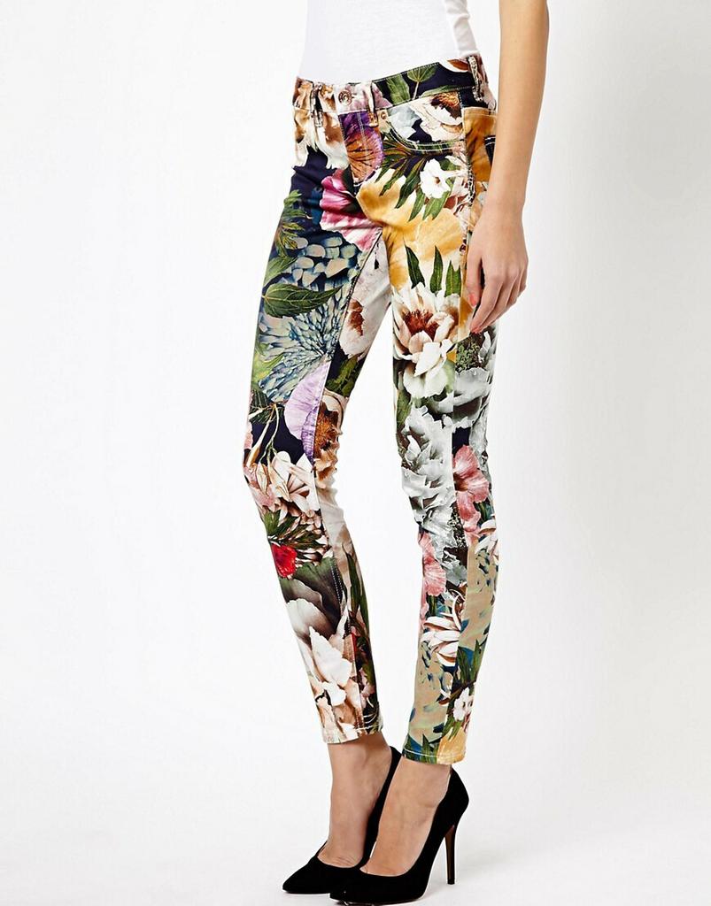 Ted Baker kleurrijke jeans superstretch jeansmaat 30 (40), Kleding | Dames, Maat 38/40 (M), Overige kleuren, Verzenden, Nieuw