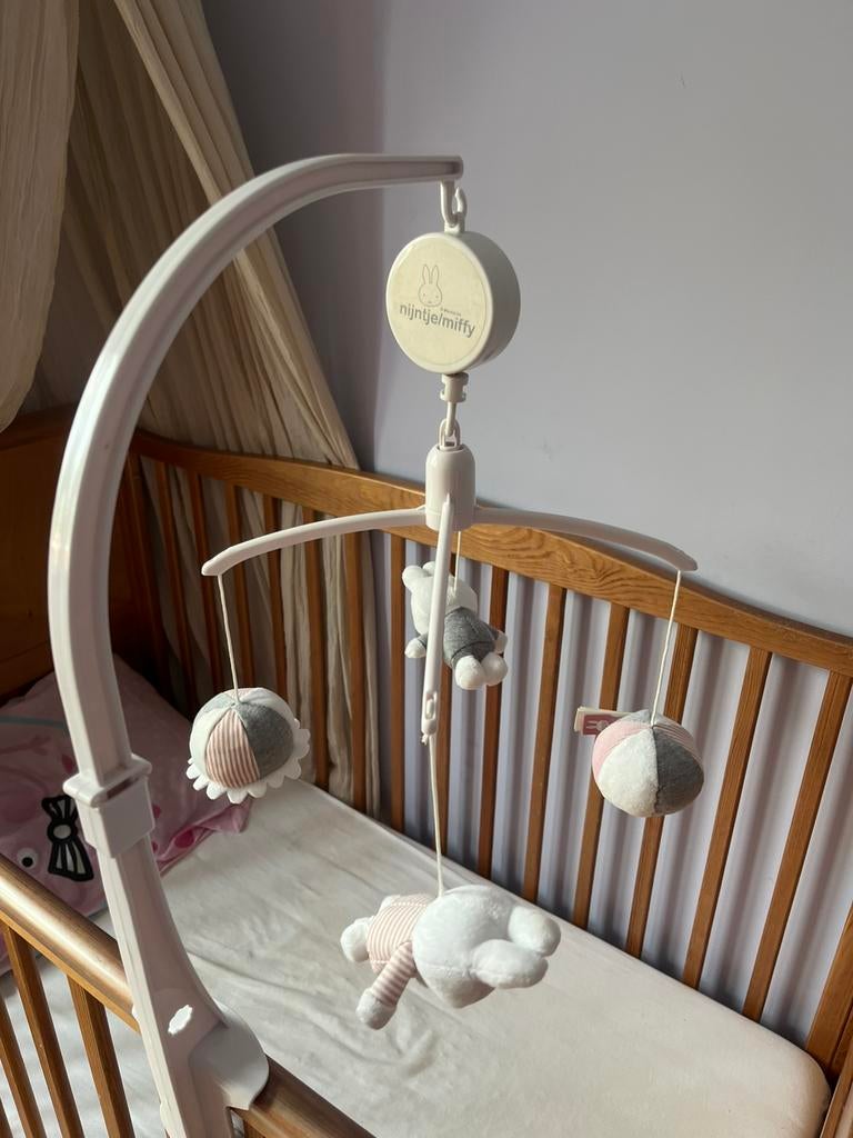 Muziekmobiel Nijntje, Kinderen en Baby's, Boxen, Ophalen of Verzenden, Zo goed als nieuw, Rond