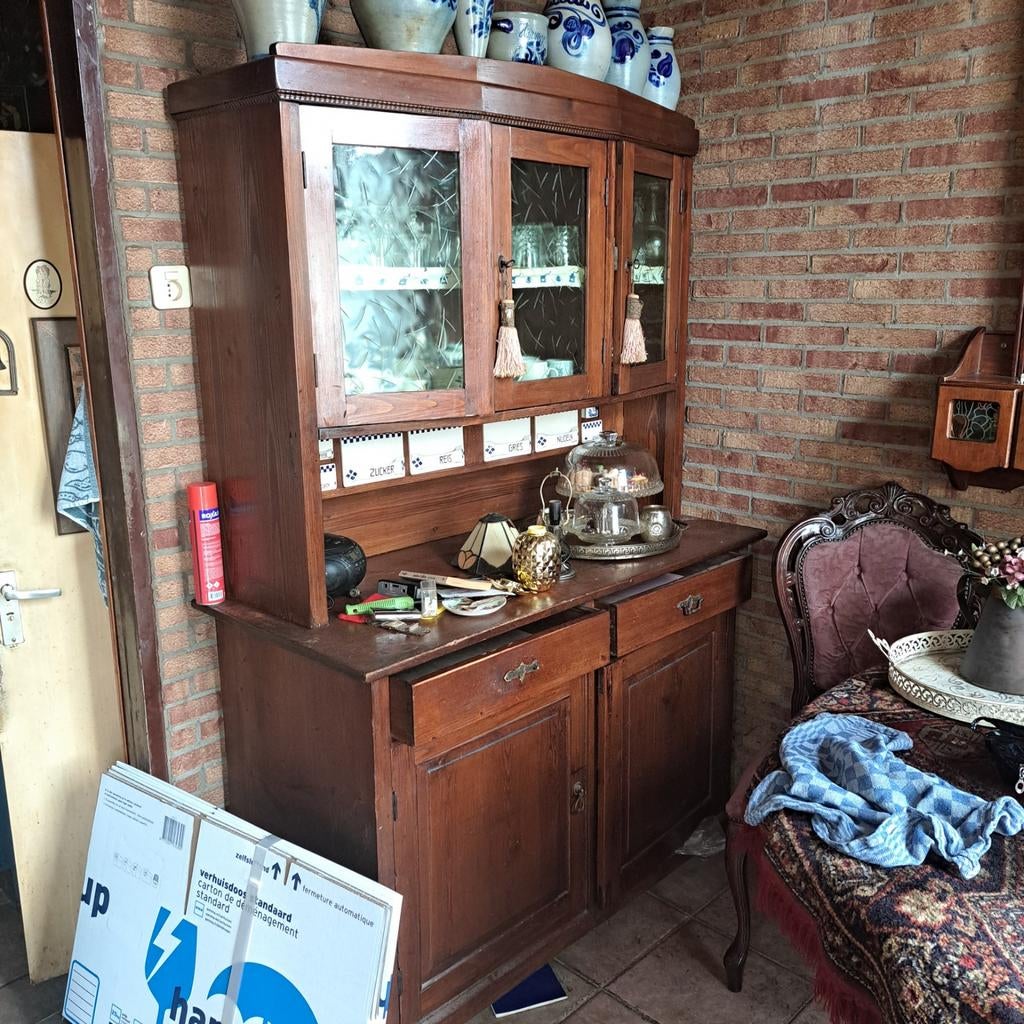 Antieke boeren keukenkast met glazen deuren, Ophalen of Verzenden