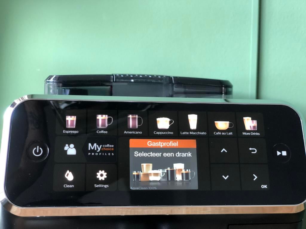 Nagekeken & Grondig Gereinigd - Philips LatteGo 5400 Series, Support@philips.com, Tussendiepen 4, 9206 AD Drachten, Nederland